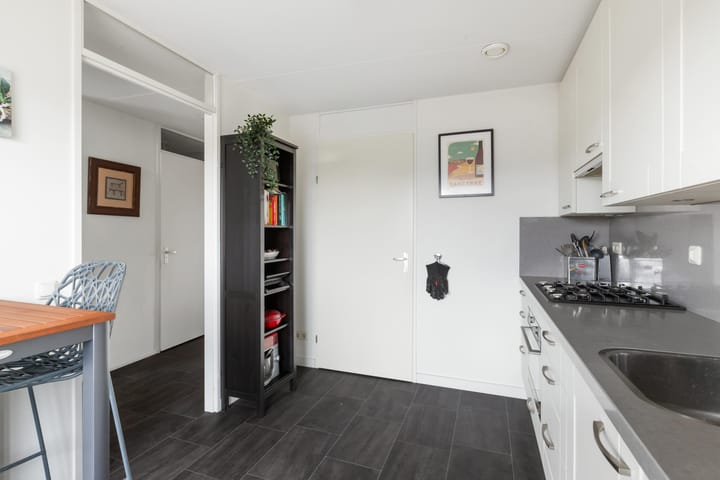 Foto 15 van Albert Schweitzerlaan 6-E