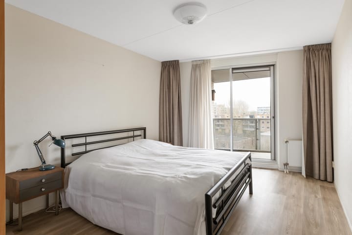 Foto 17 van Albert Schweitzerlaan 6-E