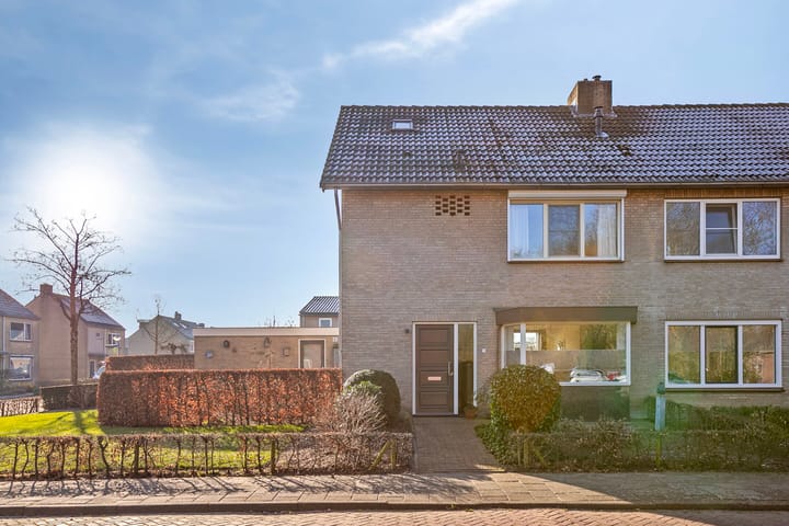 Foto 35 van Spangenstraat 13