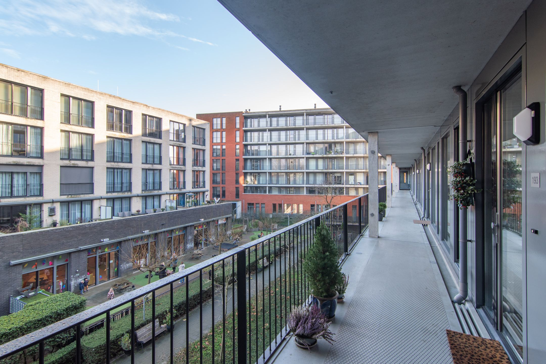 Foto 21 van Bijdorplaan 197