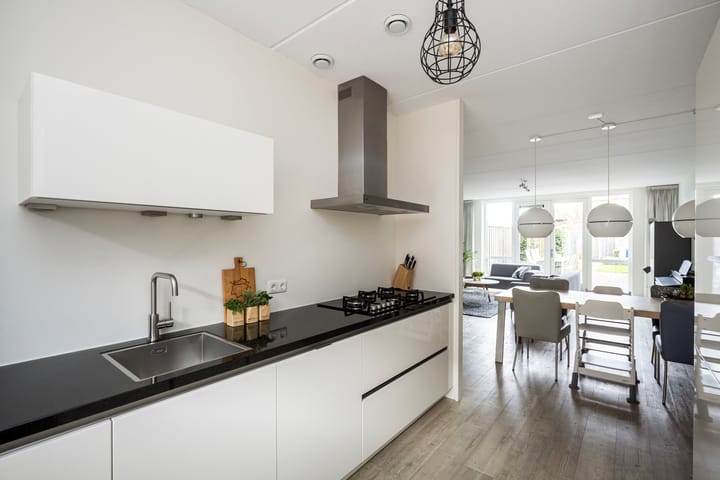 Foto 10 van Rosariumstraat 3