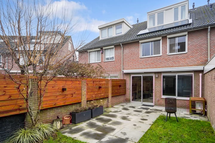 Foto 32 van Wolgaplantsoen 50