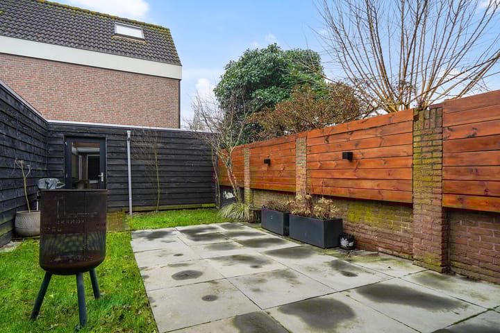 Foto 35 van Wolgaplantsoen 50