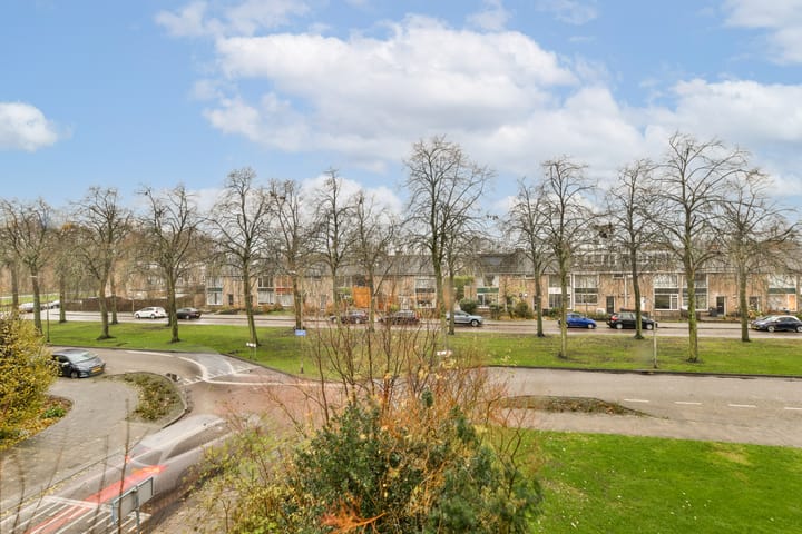 Foto 14 van Jan Luikenlaan 24