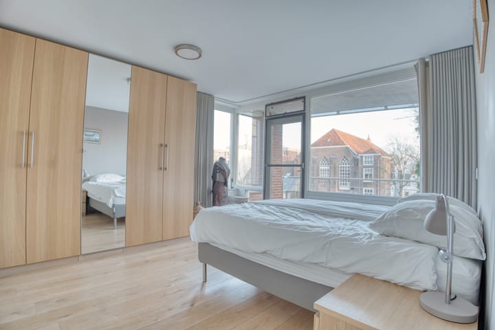 Foto 21 van Vest 102