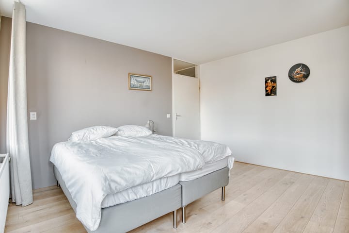 Foto 22 van Vest 102