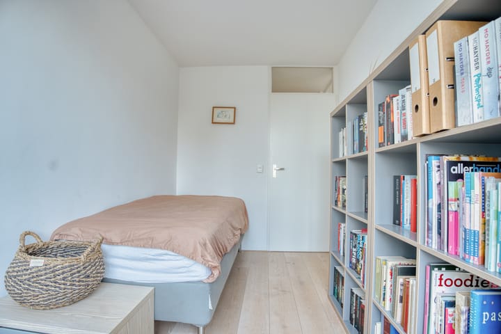 Foto 24 van Vest 102