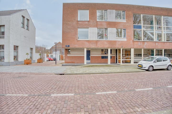 Foto 38 van Vest 102