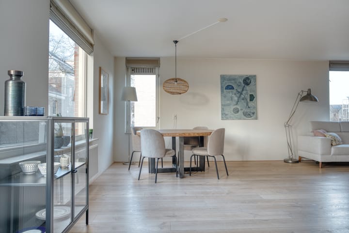 Foto 16 van Vest 102