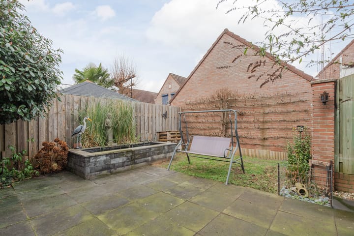 Foto 2 van Burgveldweg 18