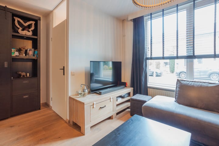 Foto 10 van Burgveldweg 18