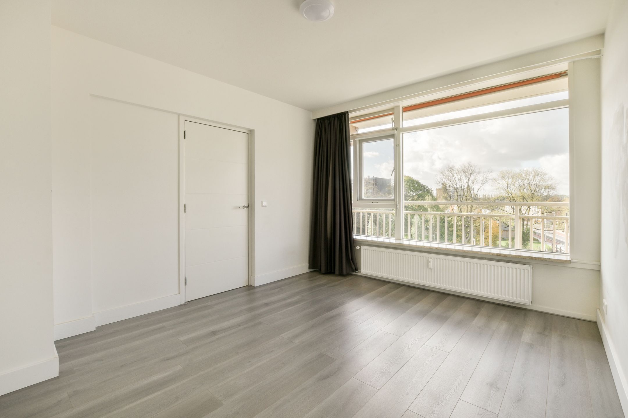 Foto 12 van Westelijk Halfrond 443