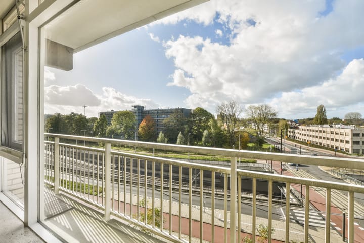 Foto 14 van Westelijk Halfrond 443