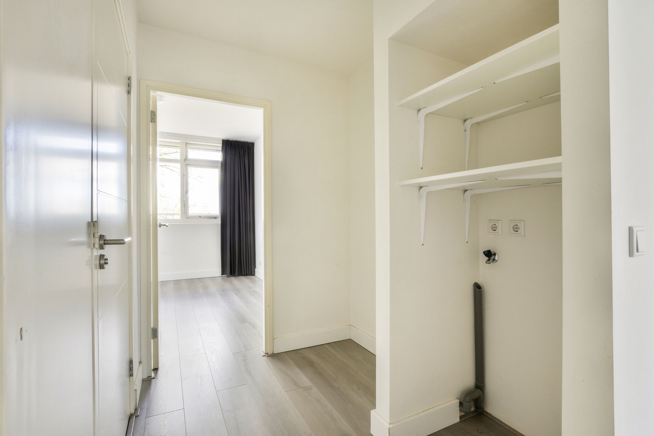 Foto 15 van Westelijk Halfrond 443