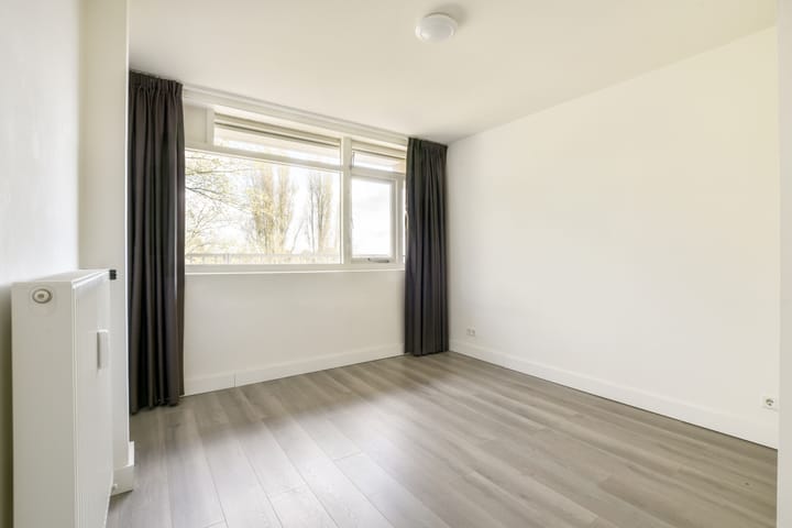 Foto 16 van Westelijk Halfrond 443