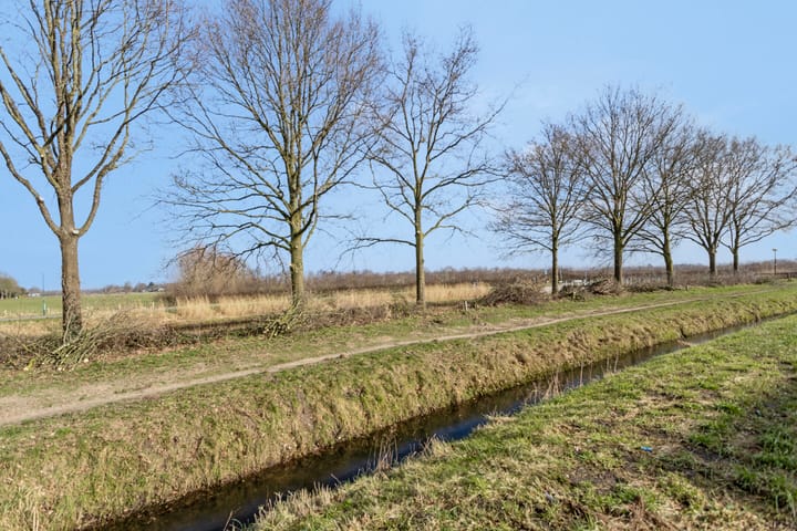 Foto 37 van Voorpost 1