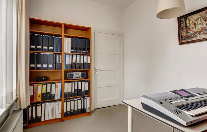 Foto 16 van Schoolstraat 1