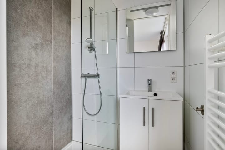 Foto 10 van Nieuwesluisweg 1-A834