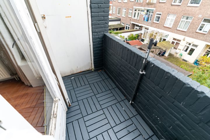 Foto 22 van Oudemansstraat 491