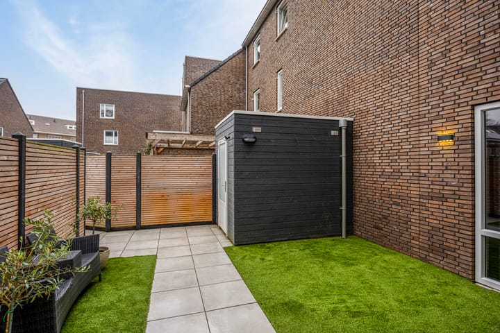 Foto 27 van J.H. van Bolhuispad 2