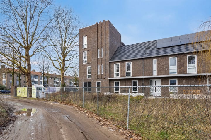 Foto 32 van J.H. van Bolhuispad 2