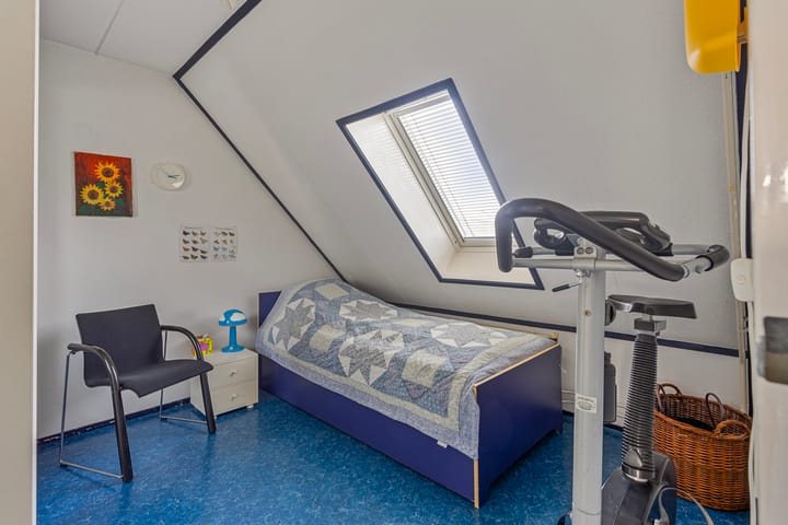 Photo 18 of Mr. R.J. van Beekhoffstraat 27