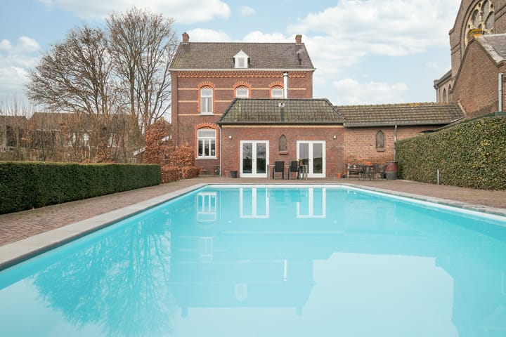 Foto 37 van Kerkstraat 4