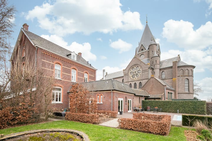 Foto 49 van Kerkstraat 4