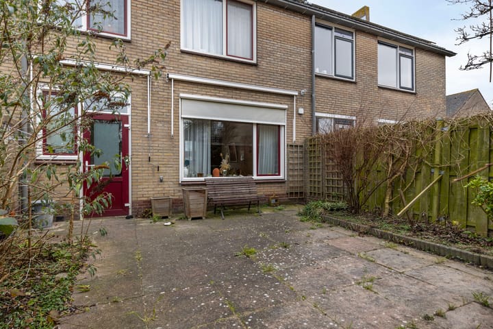 Photo 30 of Landluststraat 32