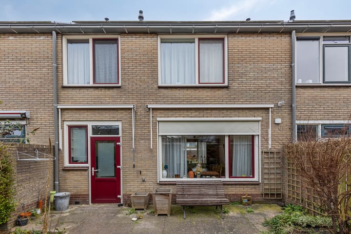 Photo 31 of Landluststraat 32