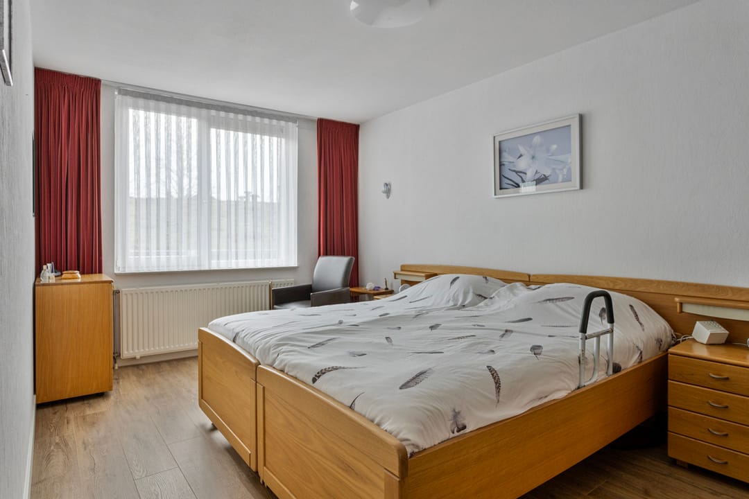 Foto 16 van Hugo de Grootstraat 110