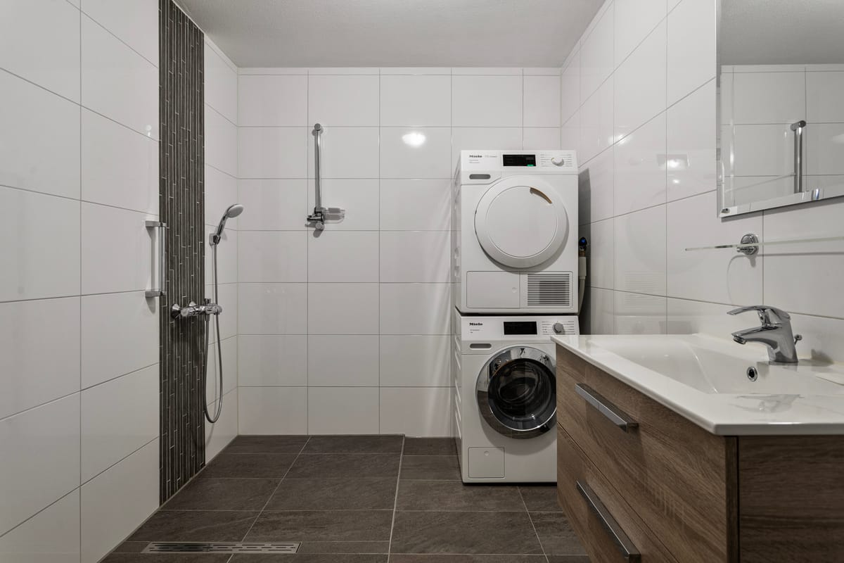 Foto 18 van Hugo de Grootstraat 110