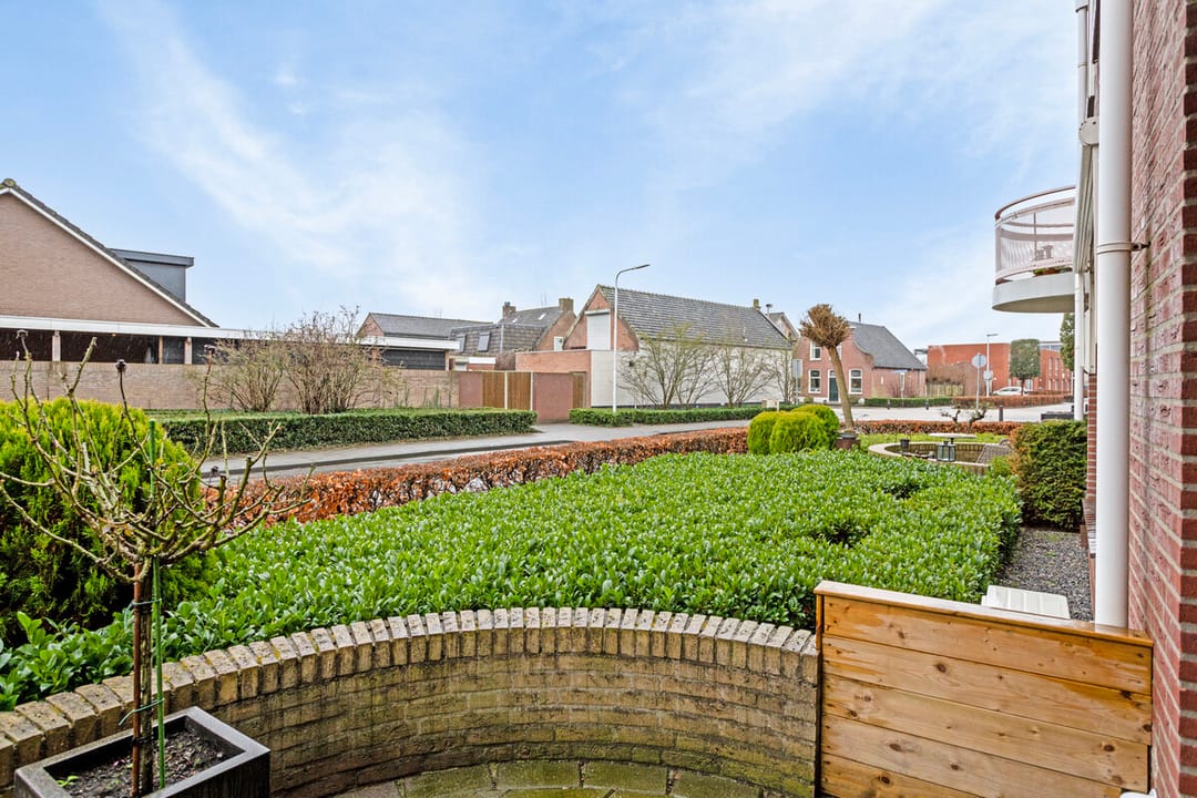 Foto 23 van Hugo de Grootstraat 110