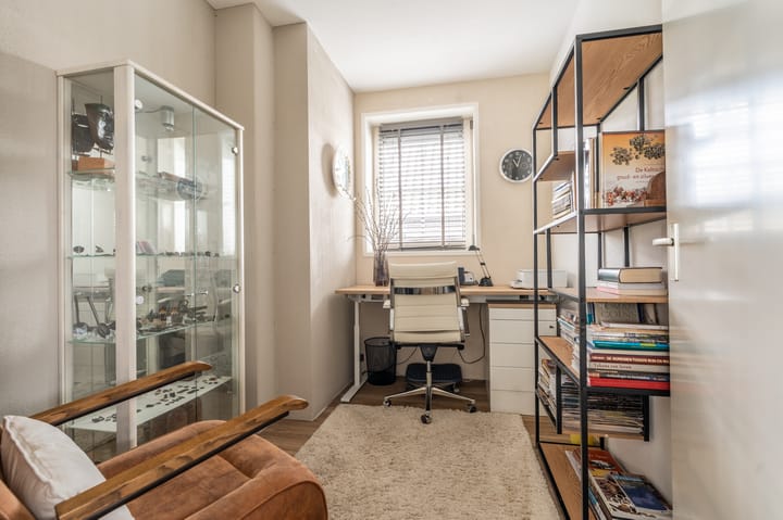 Photo 18 of Leeuwerik 27