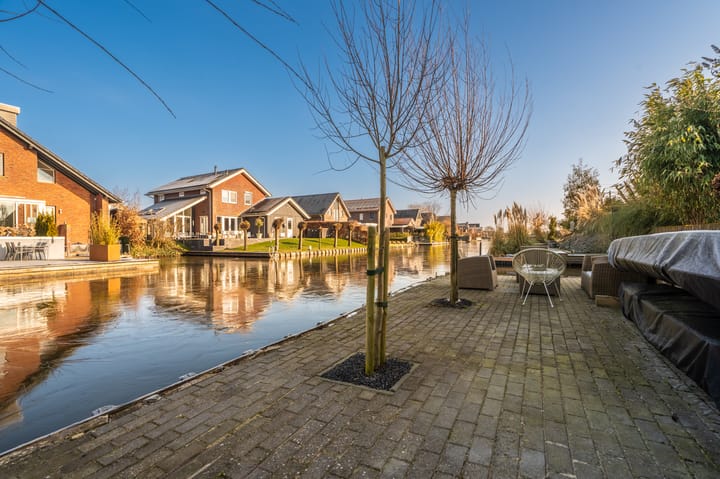 Photo 51 of Leeuwerik 27