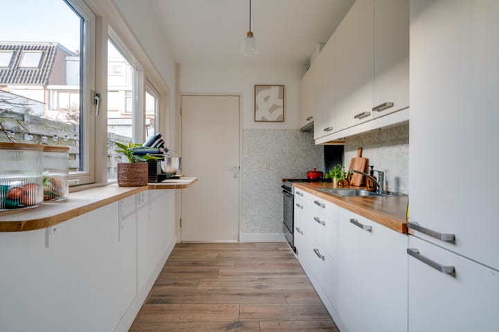 Foto 17 van Van Diemenstraat 5