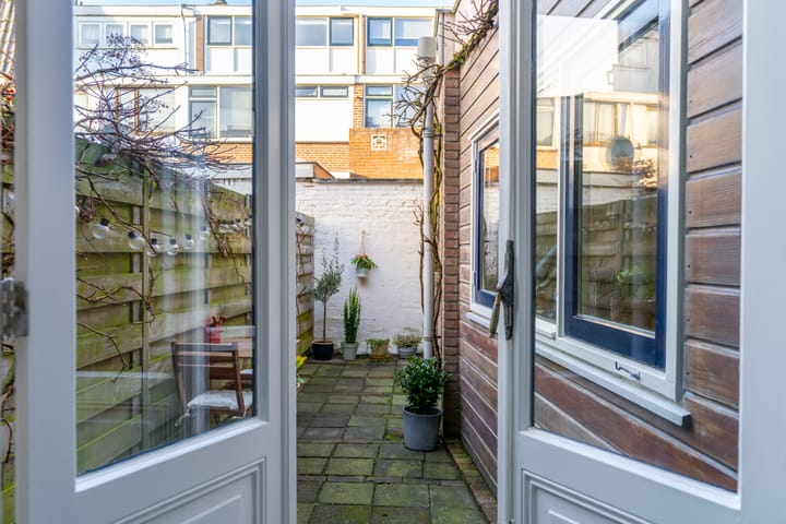 Foto 23 van Van Diemenstraat 5