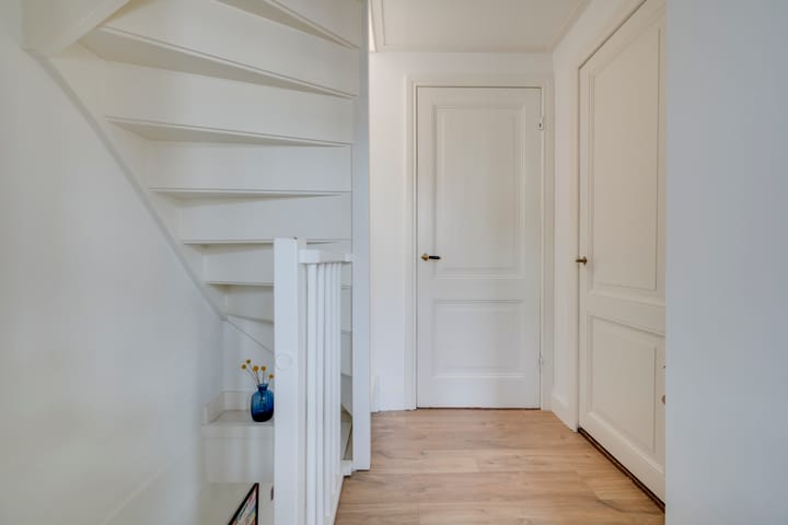 Foto 36 van Van Diemenstraat 5