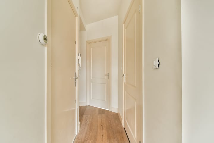 Foto 11 van Columbusplein 42-2