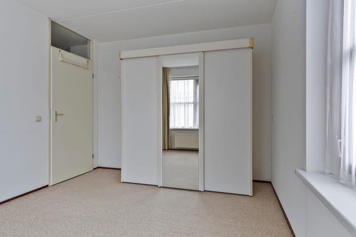 Foto 12 van Zuidoostersingel 37-1