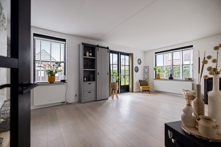 Foto 13 van Stjelp 6