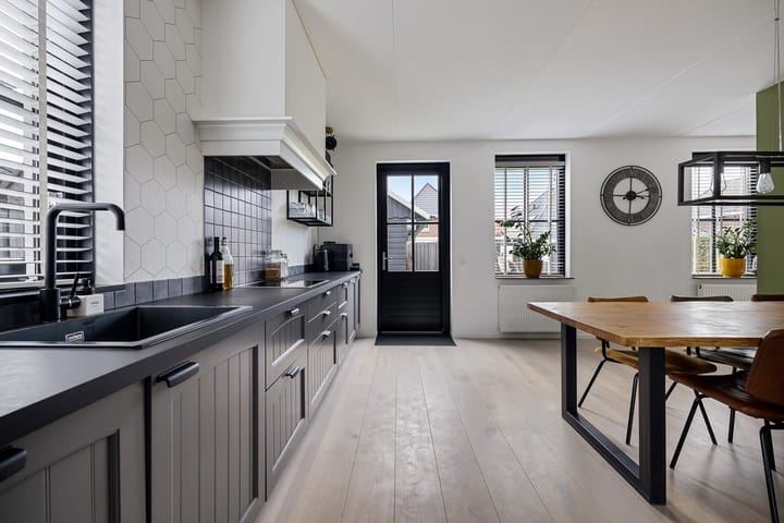 Foto 17 van Stjelp 6