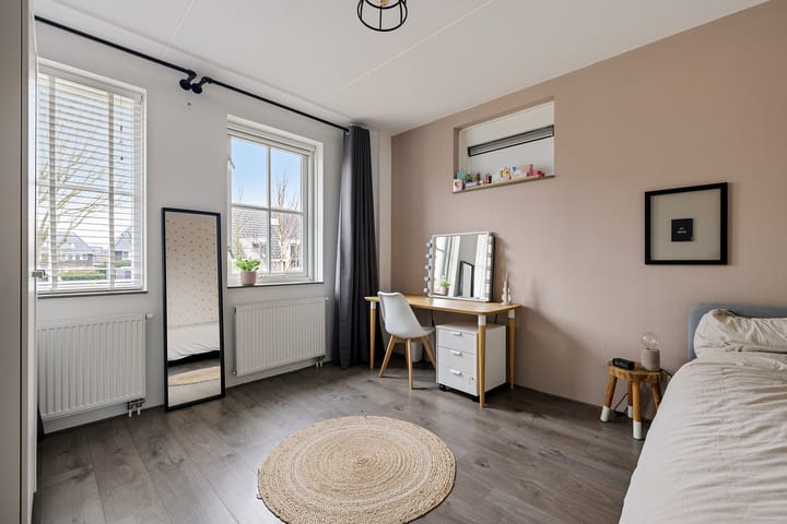 Foto 27 van Stjelp 6