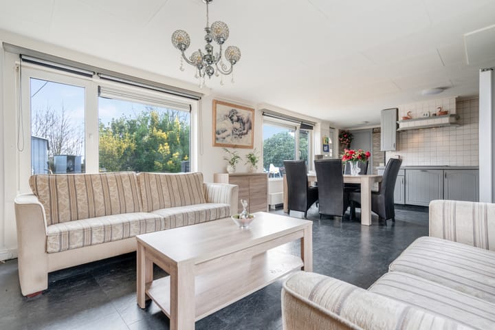 Foto 3 van Haarlemmerweg 120