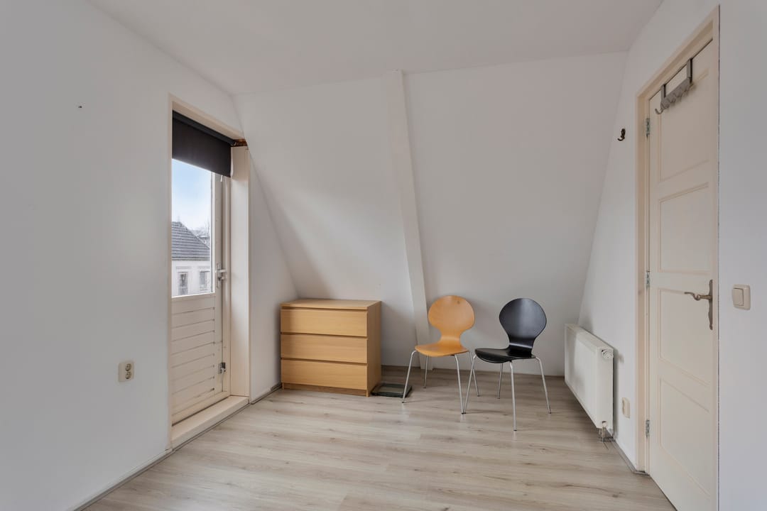 Foto 16 van Schoolstraat 15