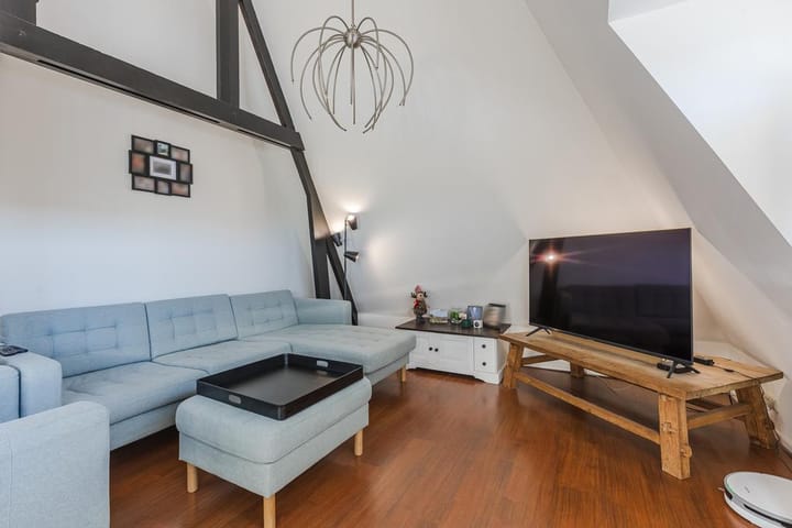 Foto 6 van Loeffstraat 34-D