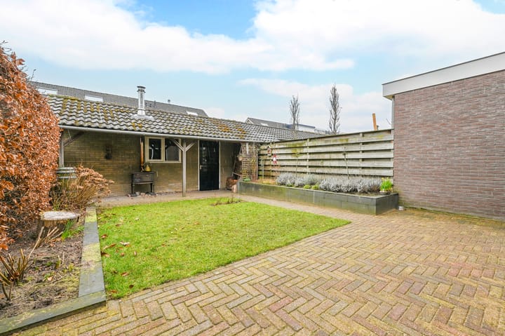 Foto 32 van Vervoornstraat 64