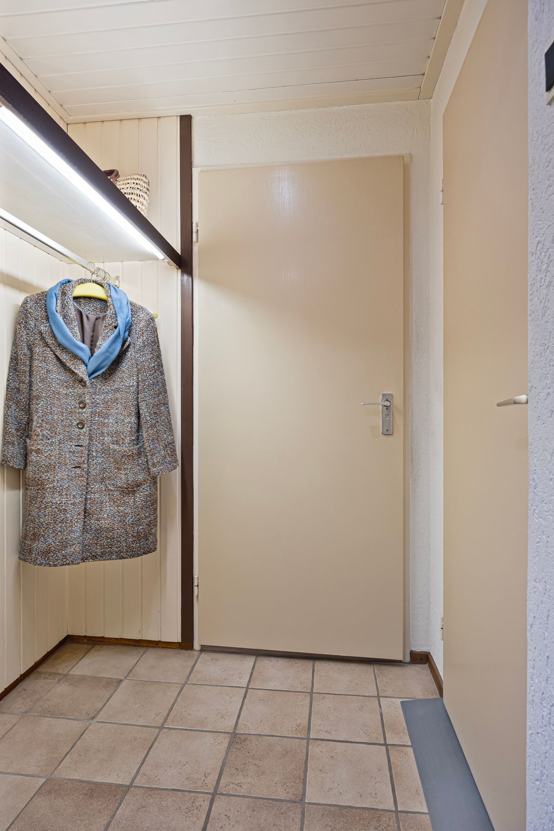 Foto 11 van Van Balverenweg 8