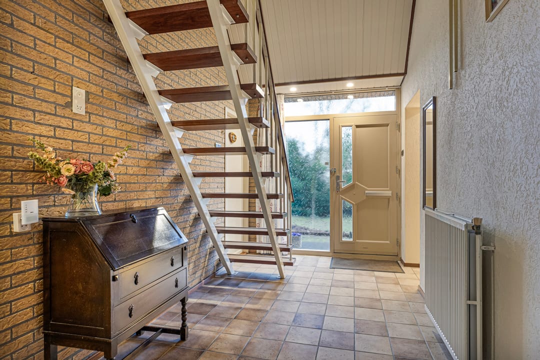 Foto 16 van Van Balverenweg 8