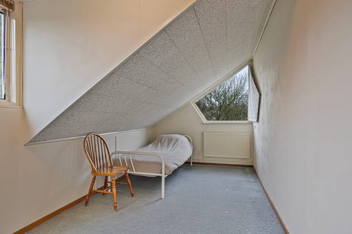 Foto 21 van Van Balverenweg 8